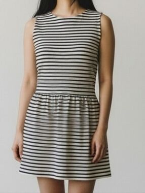 J. Crew Black and White Daybreak Striped Dress - Sz 0